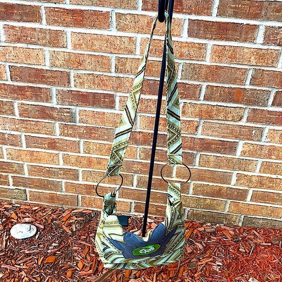 Cherella Blue, green & brown Floral unique crossbody or shoulder handbag - Picture 3 of 11